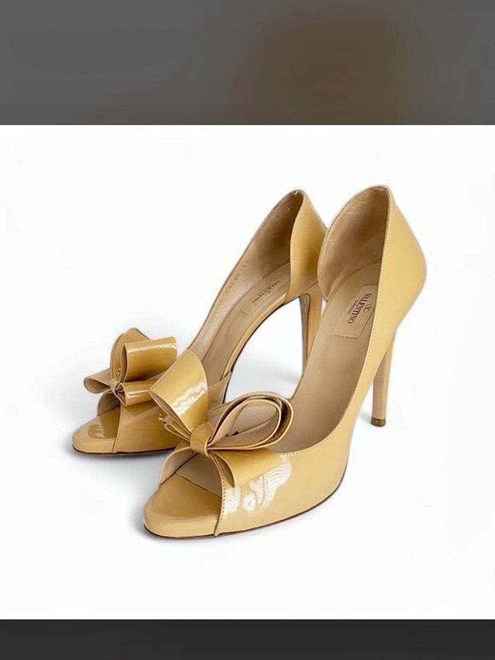 Valentino Rockstud Bow Pumps Bow Pumps in Yellow